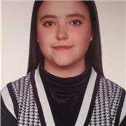 Doy clases particulares en verano desde los 3 años hasta los 16 años de edad. 
Clases de refuerzo como: Matemáticas, Lengua...